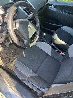 Peugeot 207 1,4i 54kw - 7