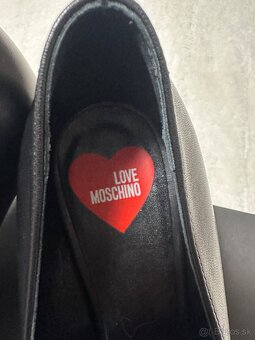 Kožené lodičky s mašľou zn. Love Moschino originál - 7