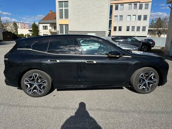 Predam BMW ix40 - 7