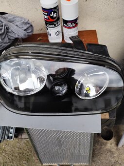 Predné svetlá golf 4 - 7