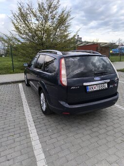 Ford Focus MK2 - 7
