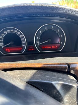 BMW e65 745i - 7