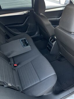 PRENÁJOM AUTA Škoda Octavia 3 - 7