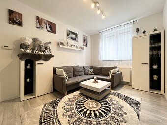 Na predaj zrekonštruovaný 3-izbový rodinný dom v tichej loka - 7