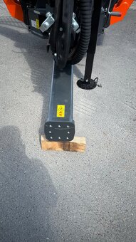 Vyvažací vlek,vývozka MTM 10T s HR Hydraulickou rukou 6.6m - 7
