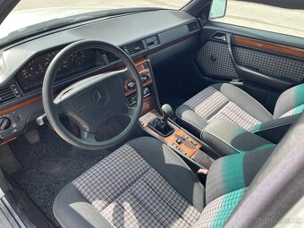 Mercedes-Benz W124 E300D - 7