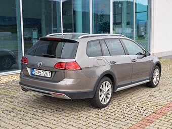 VW Golf Variant 4x4 ALLTRACK DSG 2016 - 7