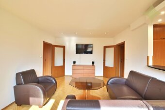 Na prenájom 2-izbový byt v Ružinove - 7