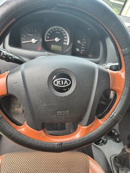 Kia Sportage 2.0 CRDI - 7