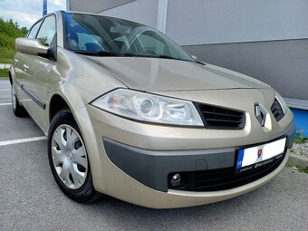 Renault Megane II sedan 1,6 benzín - rok 2008 - Klimatizácia - 7