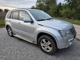 Suzuki Grand Vitara 1.9 ddis 4x4 - 7