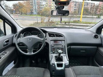 Peugeot 5008 2.0 Hdi 110 KW ,7 miest - 7
