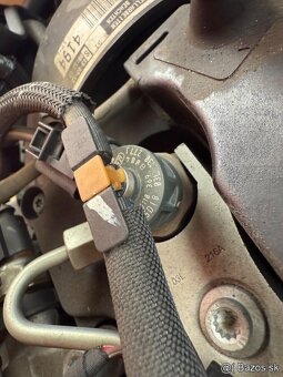 Rozpredam VW Passat B7 Combi 2.0 TDI CFF 4motion - 7