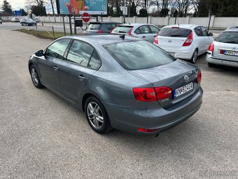 VW Jetta 1.6 TDI diesel, 77KW, MT5, rok:08.2011. - 7