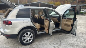 Volkswagen Touareg 5,0 TDi V10 - 7
