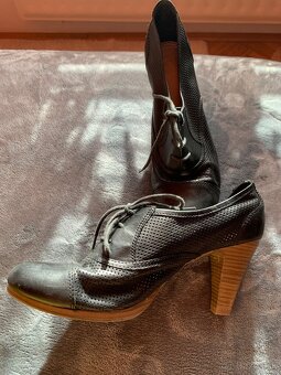 Predam kvalitne kozene topanky - 7