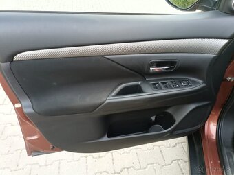 MITSUBISHI OUTLANDER - NA PREDAJ - 7