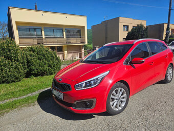 KIA Cee’d Sporty Wagon Combi 99kw Automat - 7