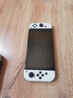 Nintendo Switch Oled White - 7