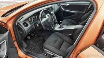 VOLVO S60 1.6 D2 Momentum Drive, 84 kW - 7