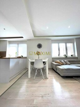 TOP - ZNÍŽENÁ CENA – Veľký 5 izbový rodinný dom po kompletne - 7
