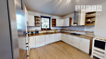 5-izbový Bungalov 226m2 na pozemku 886m2. Kajal - 7