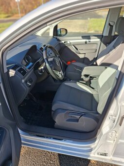 Volkswagen turan - 7