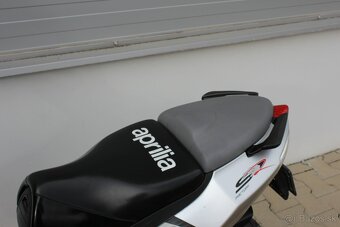 skúter aprilia SR50 2008 AM od 15 rokov ZIMNÁ CENA - 7
