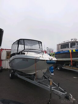 motorová loď QUICKSILVER ACTIV 555 CABIN - 7