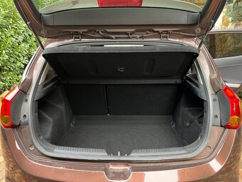 KIA Ceed 1.4 benzín - 7