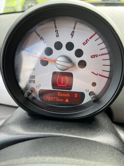 Mini clubman one - 7