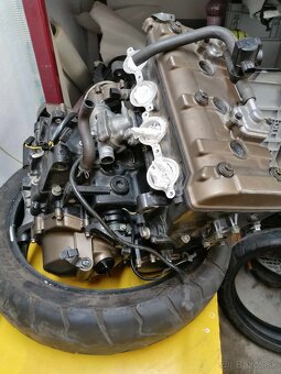KAWASAKI ZX-10R 2004 MOTOR (70,000km) - 7
