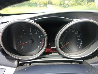 Mazda 3 1.6 MZR 77kW 2011 - 7