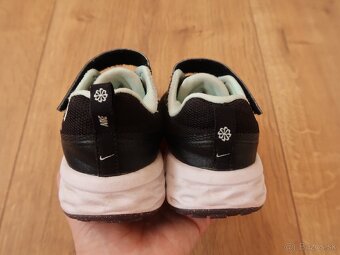 Tenisky NIKE č. 32 (20,5 cm) - 7