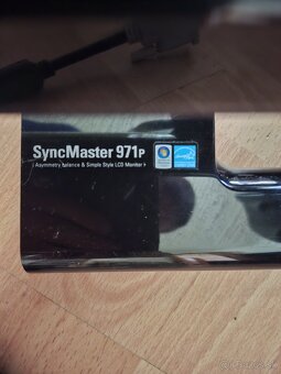 Monitor Samsung SyncMaster 971P - 7