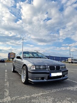 Bmw E36 318i - 7