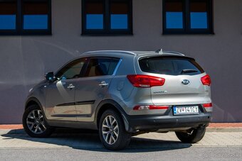 Kia Sportage 2.0 CRDi 4WD Silver - 7