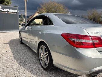 Mercedes-Benz E200 coupe CGI AMG A/T - 7