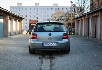 Volkswagen Golf GT Sport 1.9 TDI Comfortline 96KW - 7