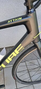 karbónový Cube Attain GTC pro, veľ 56, 105 2x11 top stav - 7