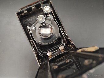 Starý fotoaparát Zeiss Ikon Derval - 7