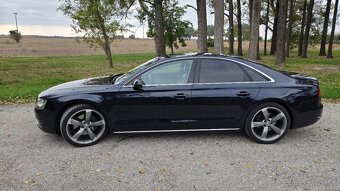 Audi A8 - 7