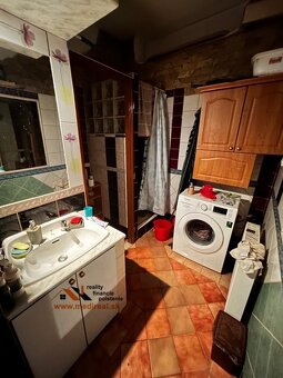 PODNIKATEĽSKÝ OBJEKT - ROŽŇAVSKÉ BYSTRÉ - 7