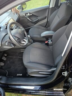 Predám peugeot 208 1.2 benzín - 7