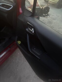 Predam/rozpredam Peugeot 208 1.6hdi - 7