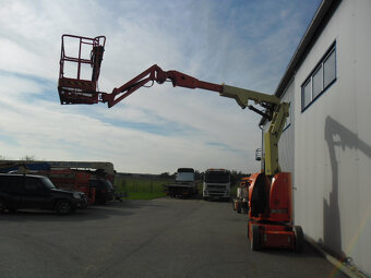 Kĺbová pracovná plošina JLG E300AJP - 7