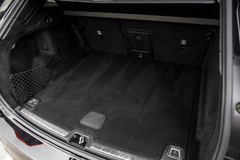 Volvo XC60 2.0 B5 mHEV R-Design AWD AT8 03/2021 - 7