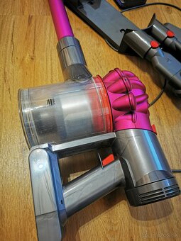 Dyson V7 - 7