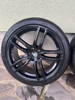 5x100 r18   225/40 - 7