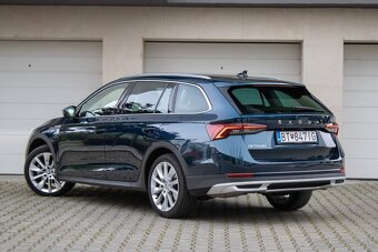 Škoda Octavia Combi 2.0 TDI Scout 4x4 DSG - 7